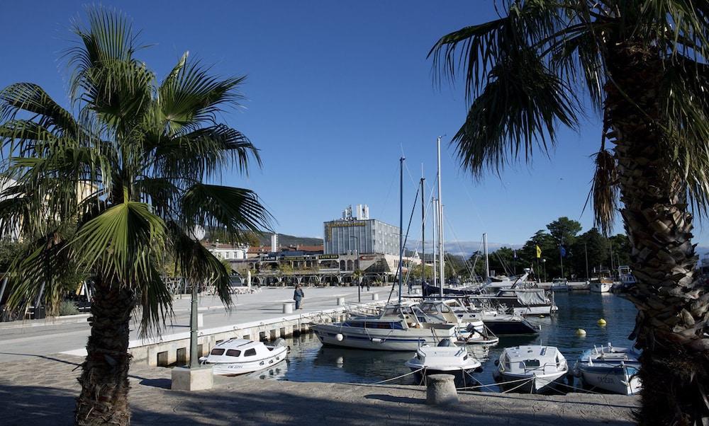 Hotel International Crikvenica Exterior foto